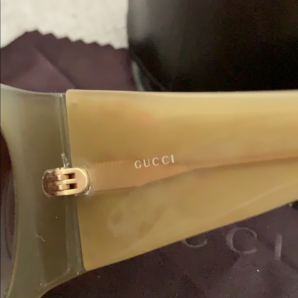 gucci snakeskin glasses